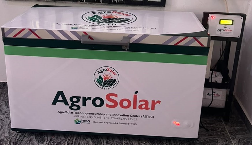 AgroSolar Harvest prototype